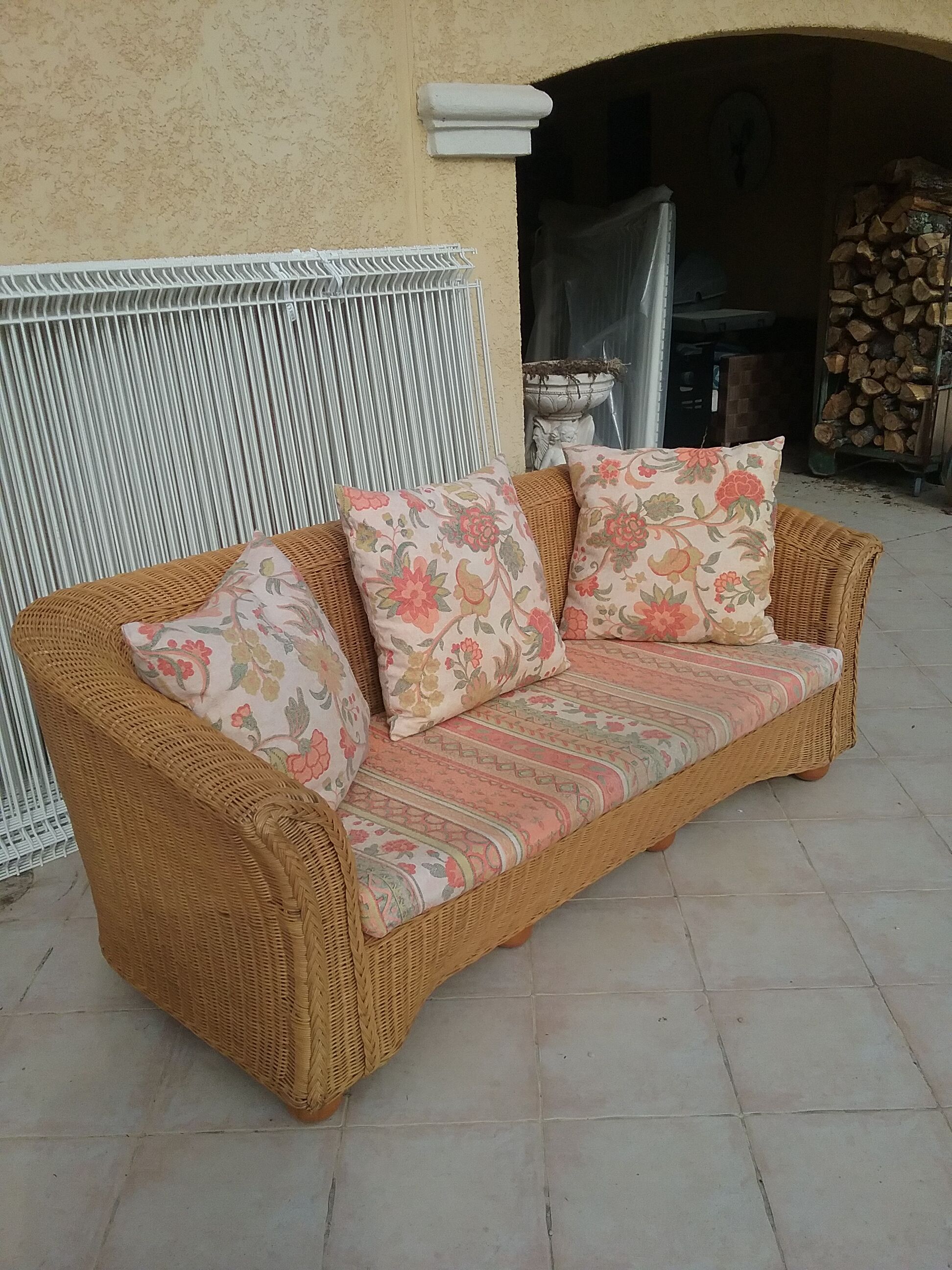 Rattan bench