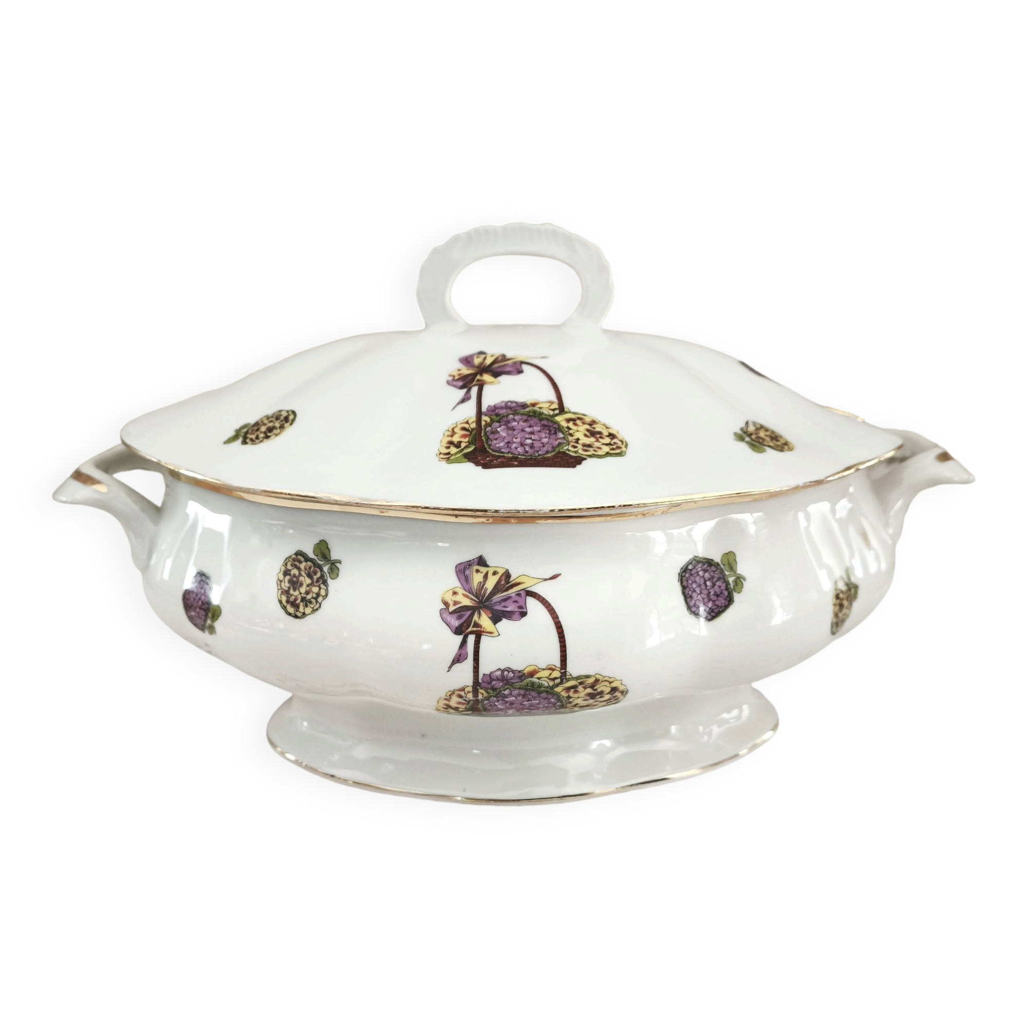 Soupière en porcelaine de Limoges décor panier d'hortensias