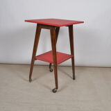 Side table on roulette