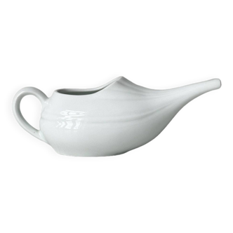 Porcelain gravy boat.