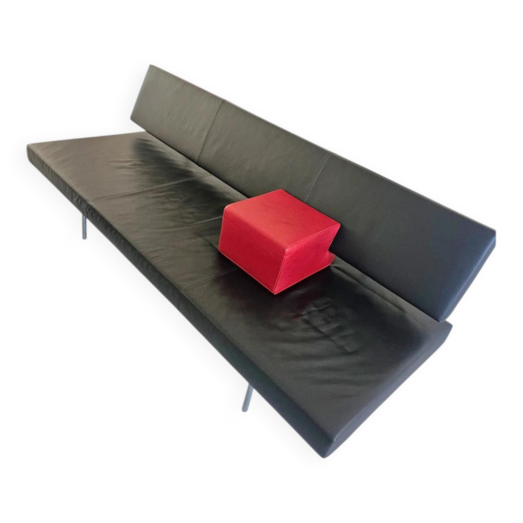 Martin Visser BR 02.7 / Sofa bed / ‘t Spectrum / 1980s / Black leather / red cushion