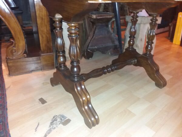 Table d'appoint à volets Philipparde en acajou de Cuba vers 1850