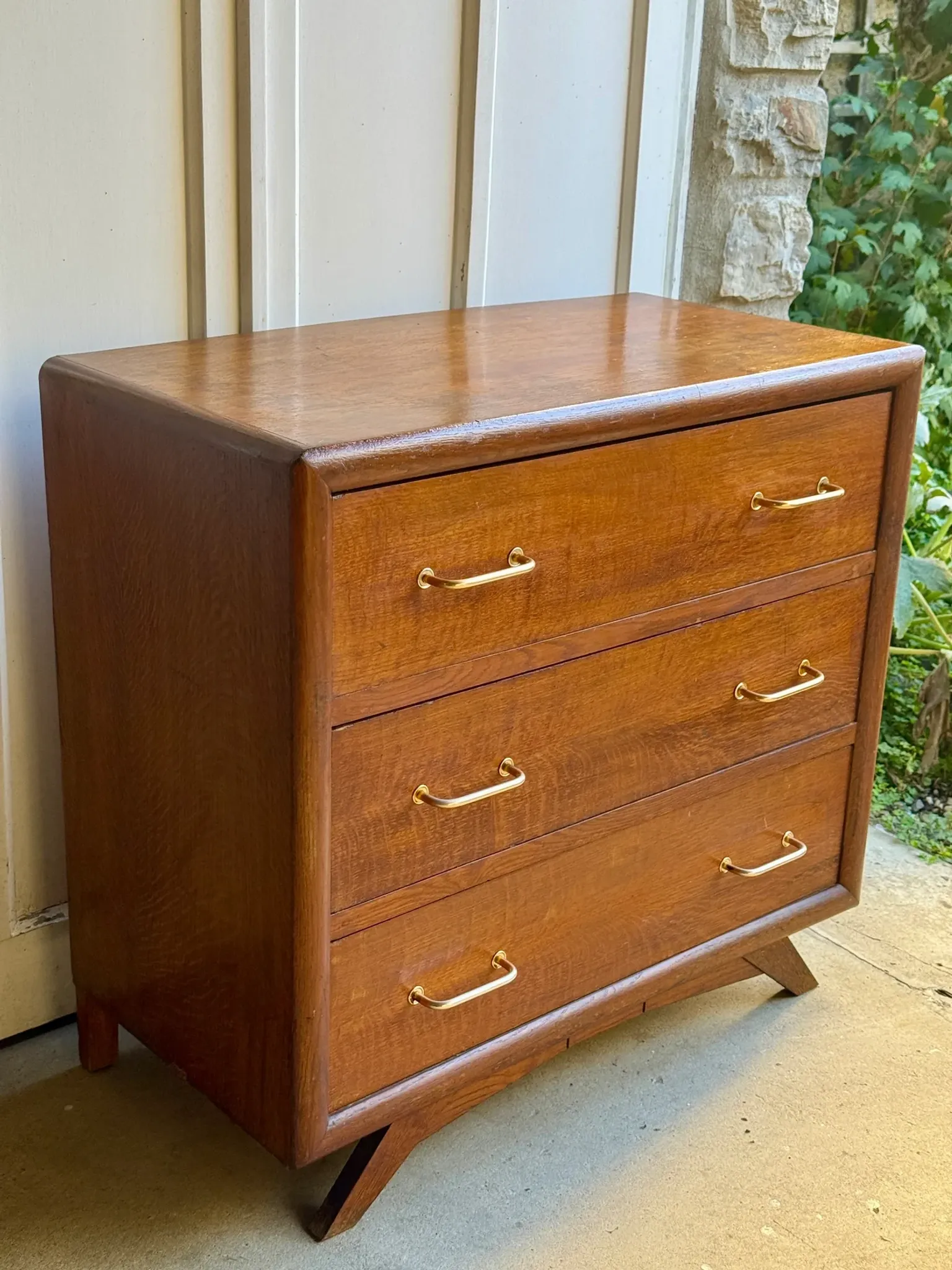 Vintage wooden chest of drawers with tapered legs - 1950s/60s