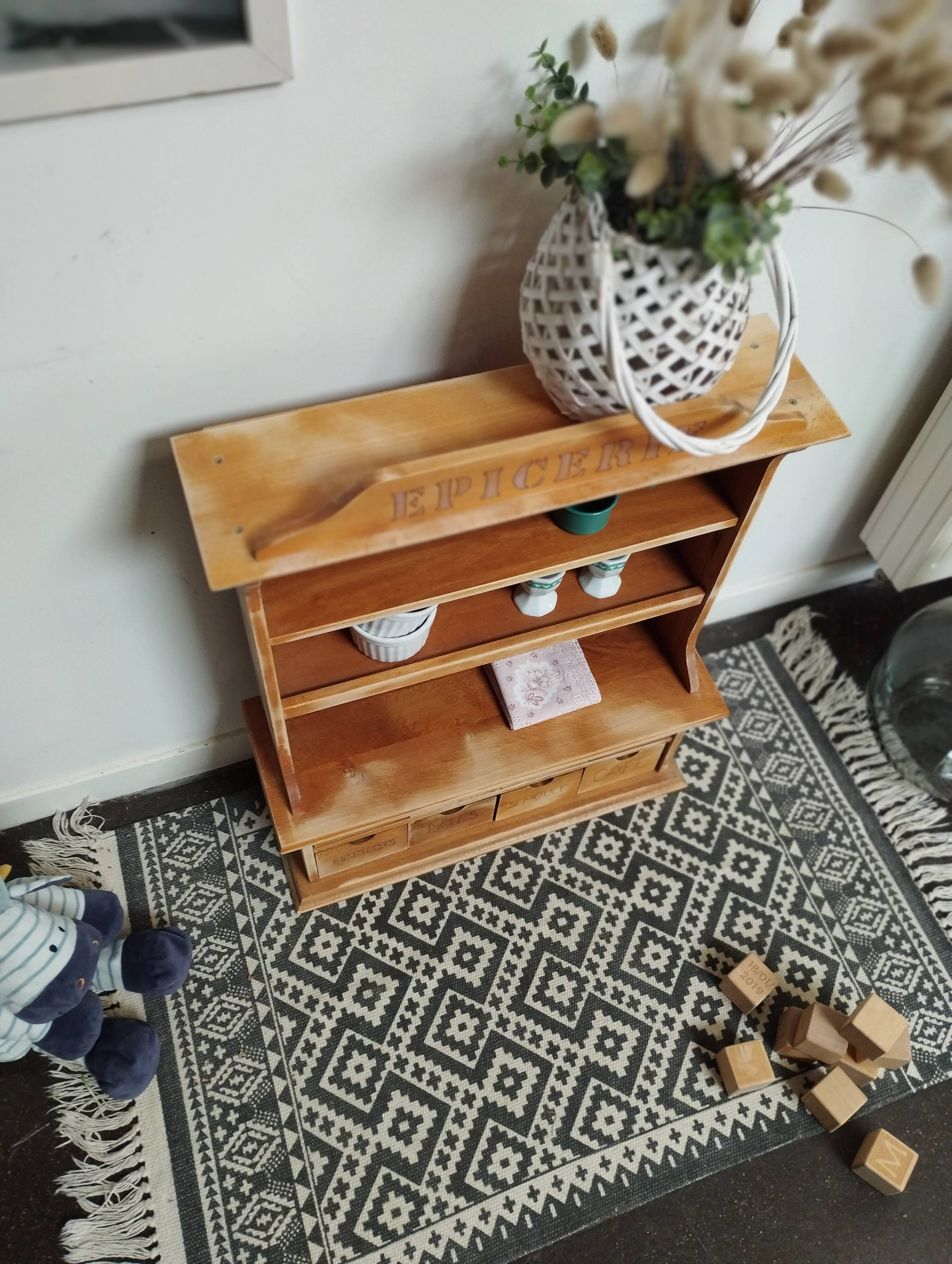 Small Old Grocery Furniture - Old Toy