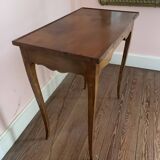 Writing table