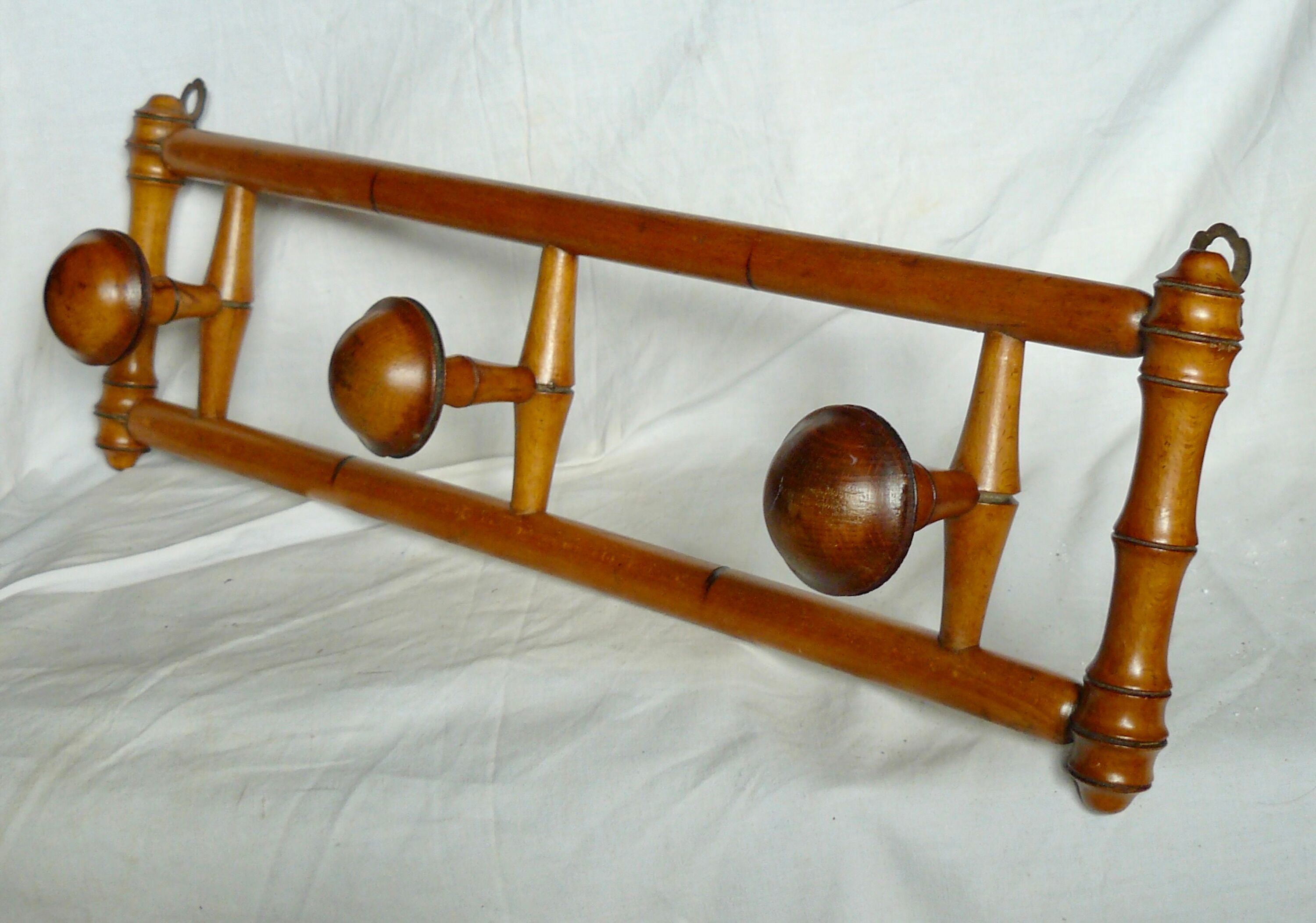 Wall coat rack with 3 hooks turned wood 1900