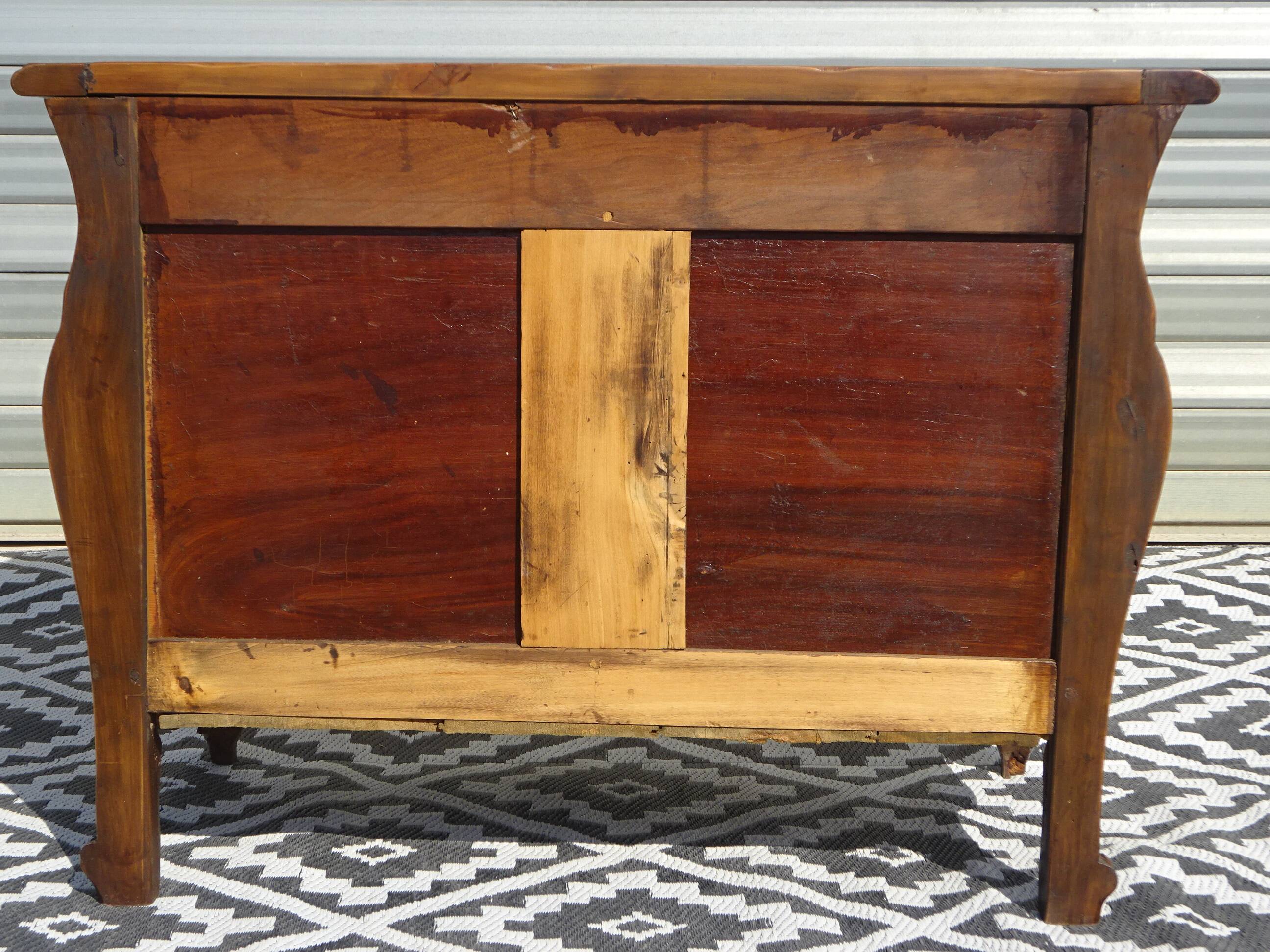 Old tomb chest