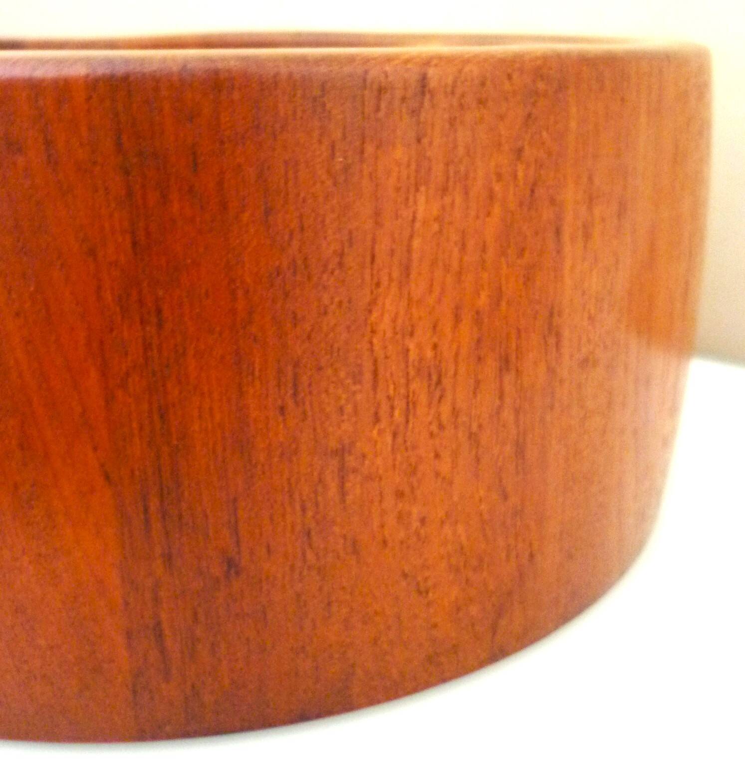 Dish, fruit dish, Scandinavian design, teak, R. Nissen Denmark 60s/70s