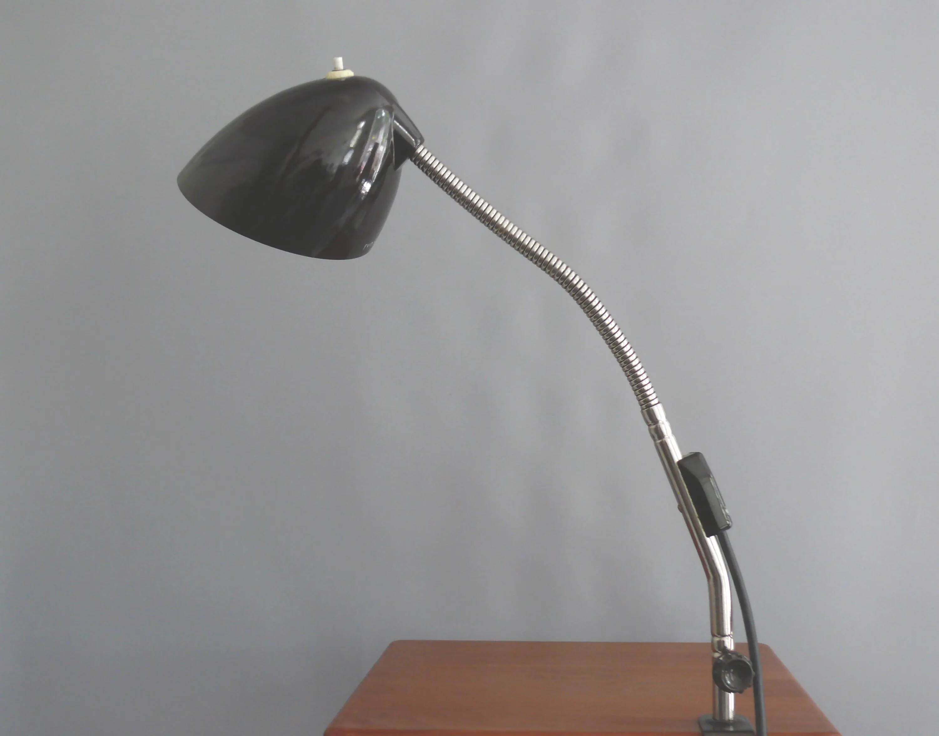 Original goose neck desk lamp from the mid-century - Ecko, a classic of high-quality design