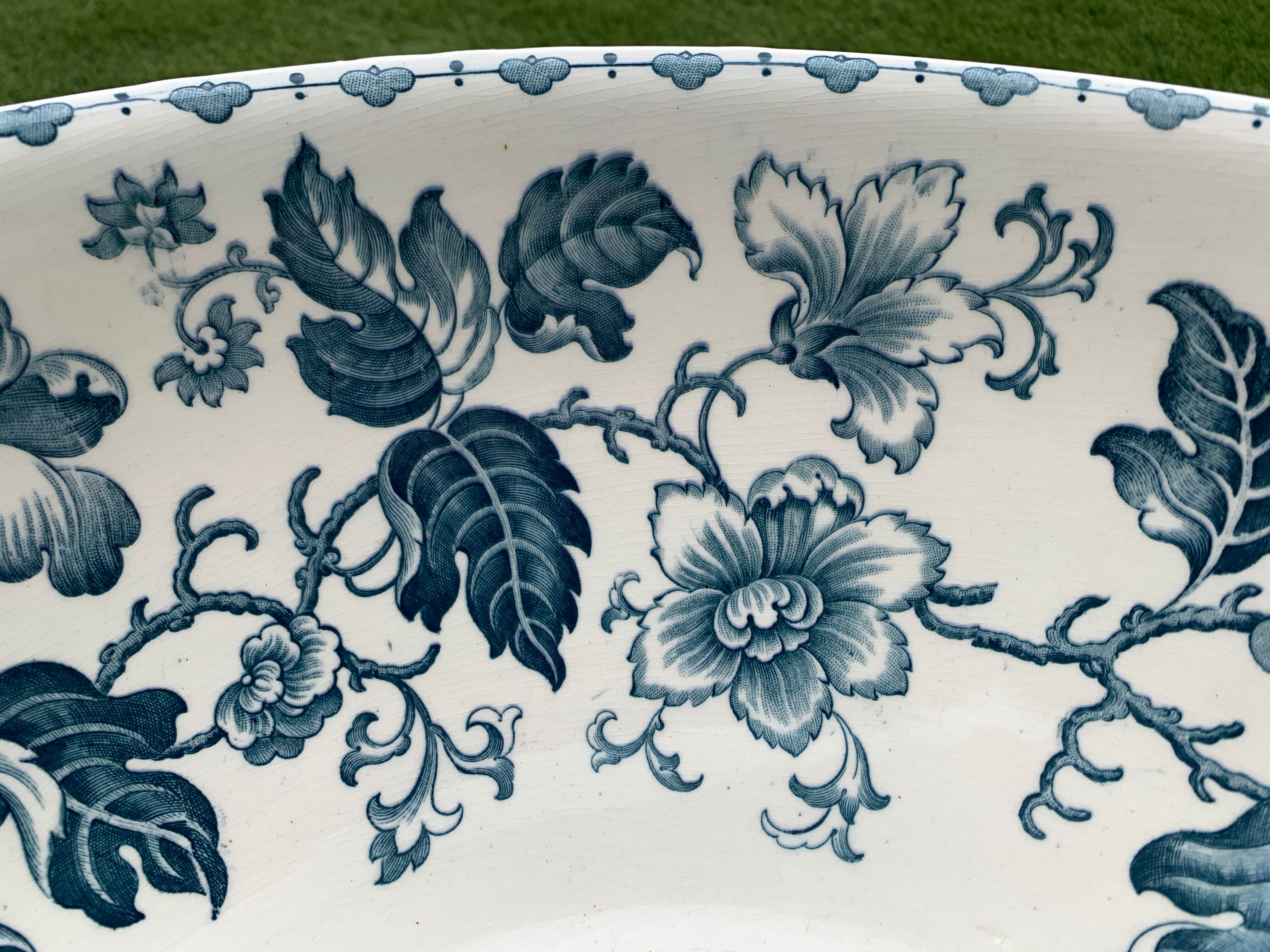 Bowl in Longwy earthenware, lemon model