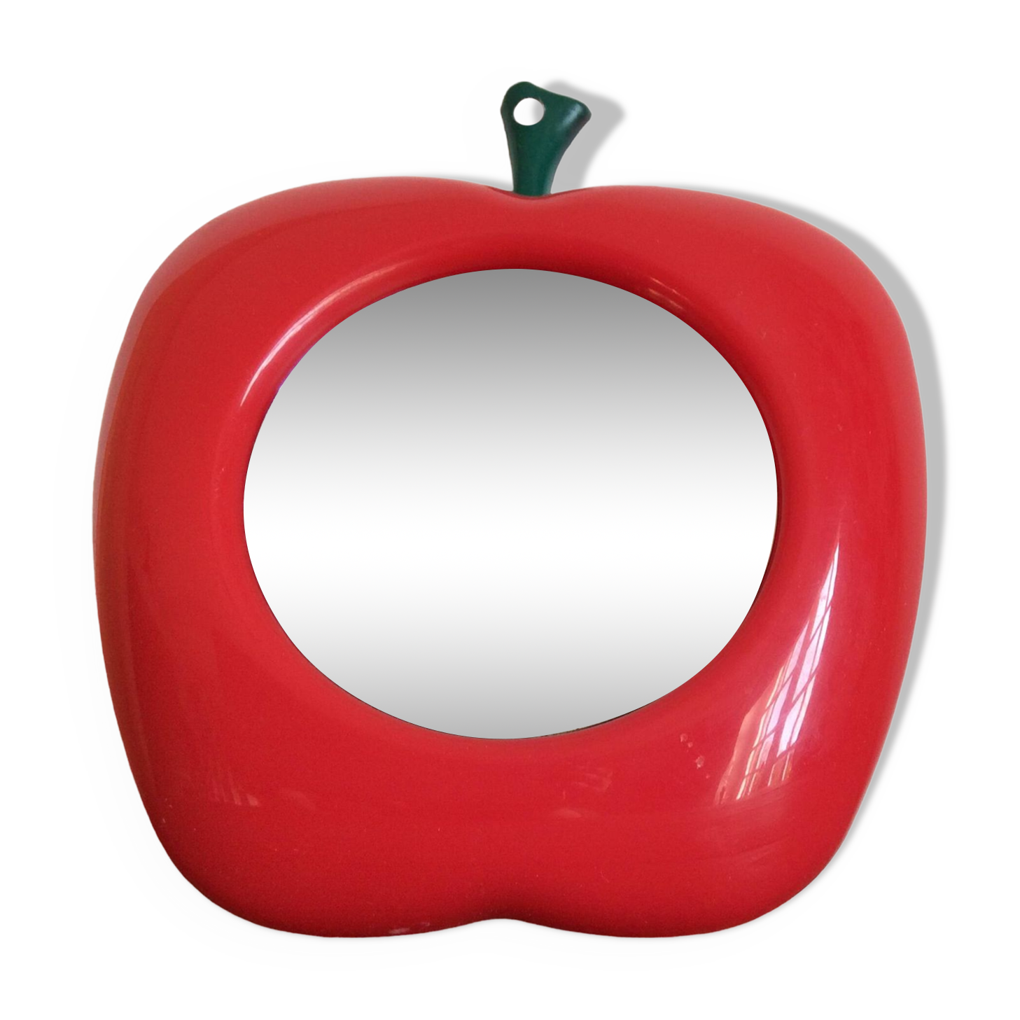 Apple mirror