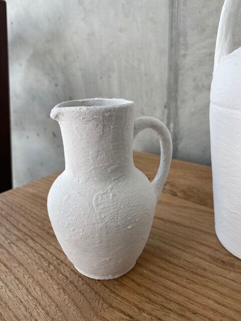 Set of 3 sandstone vases