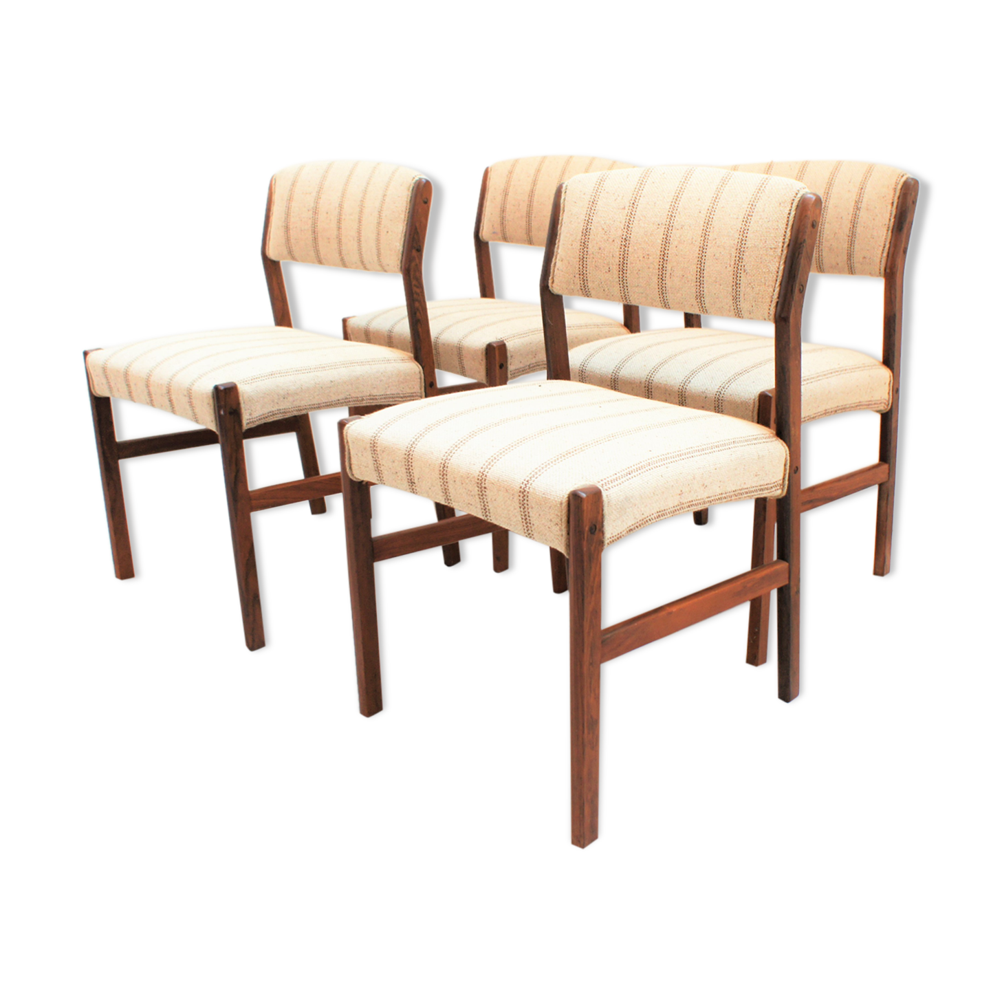 4 Scandinavian chairs in solid rosewood