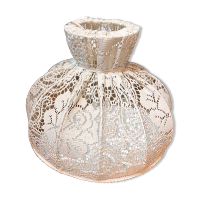 Lustre en dentelle