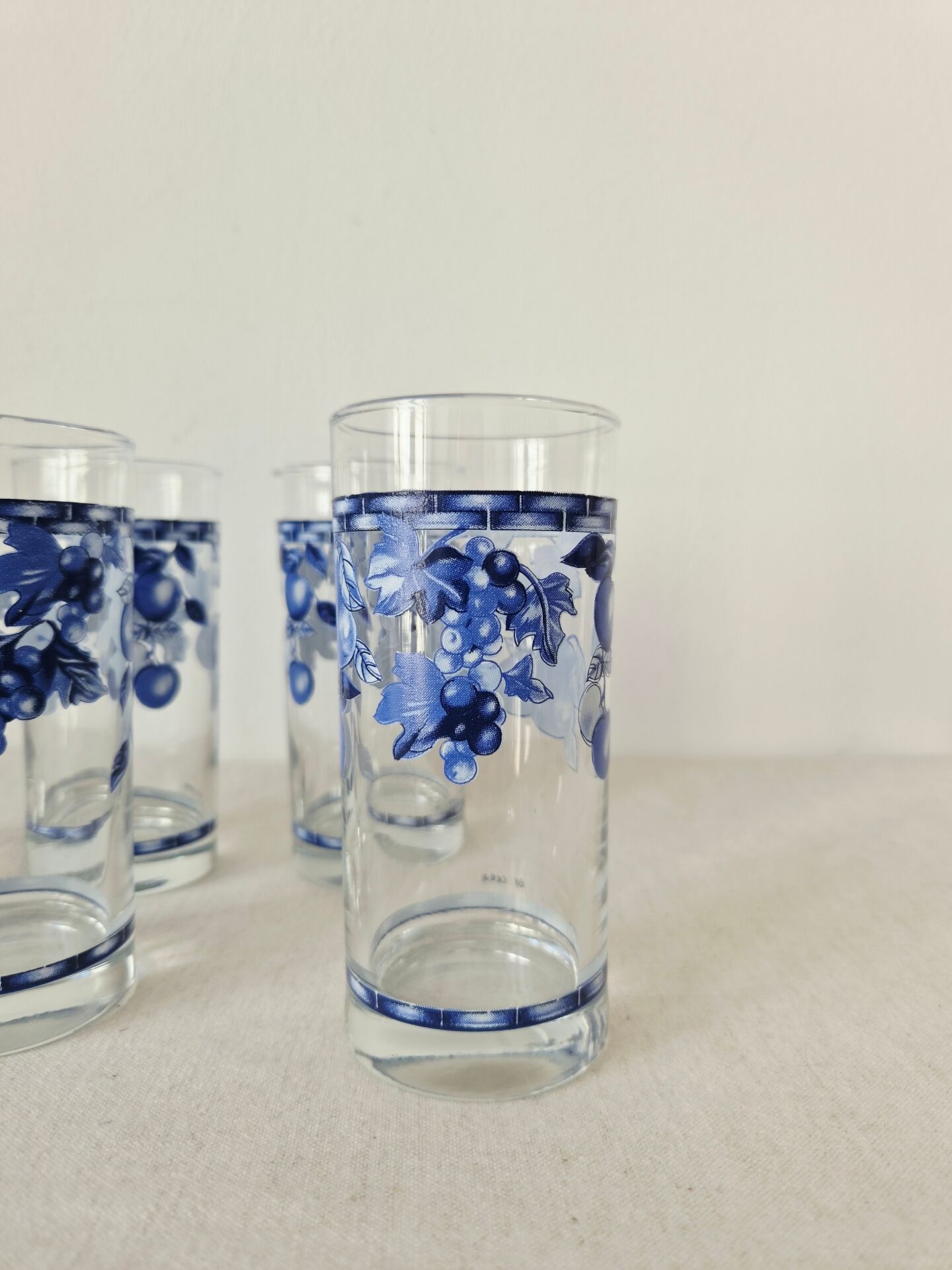 Set of 5 vintage glasses "Blue Fruit Pattern" 1970s - by Cervé Italy