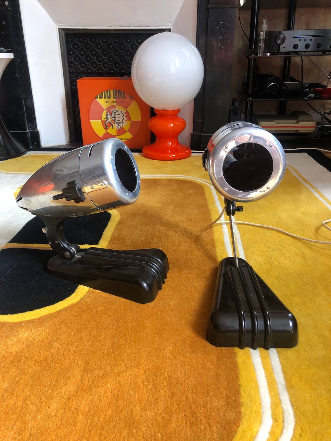 Pair of Hanau lamps, streamline design