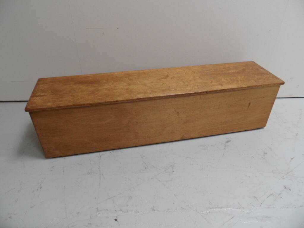 Vintage chest
