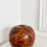 Apple-shaped cedar jewelry box