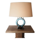 Lampe porcelaine avec son apparence en forme de rond