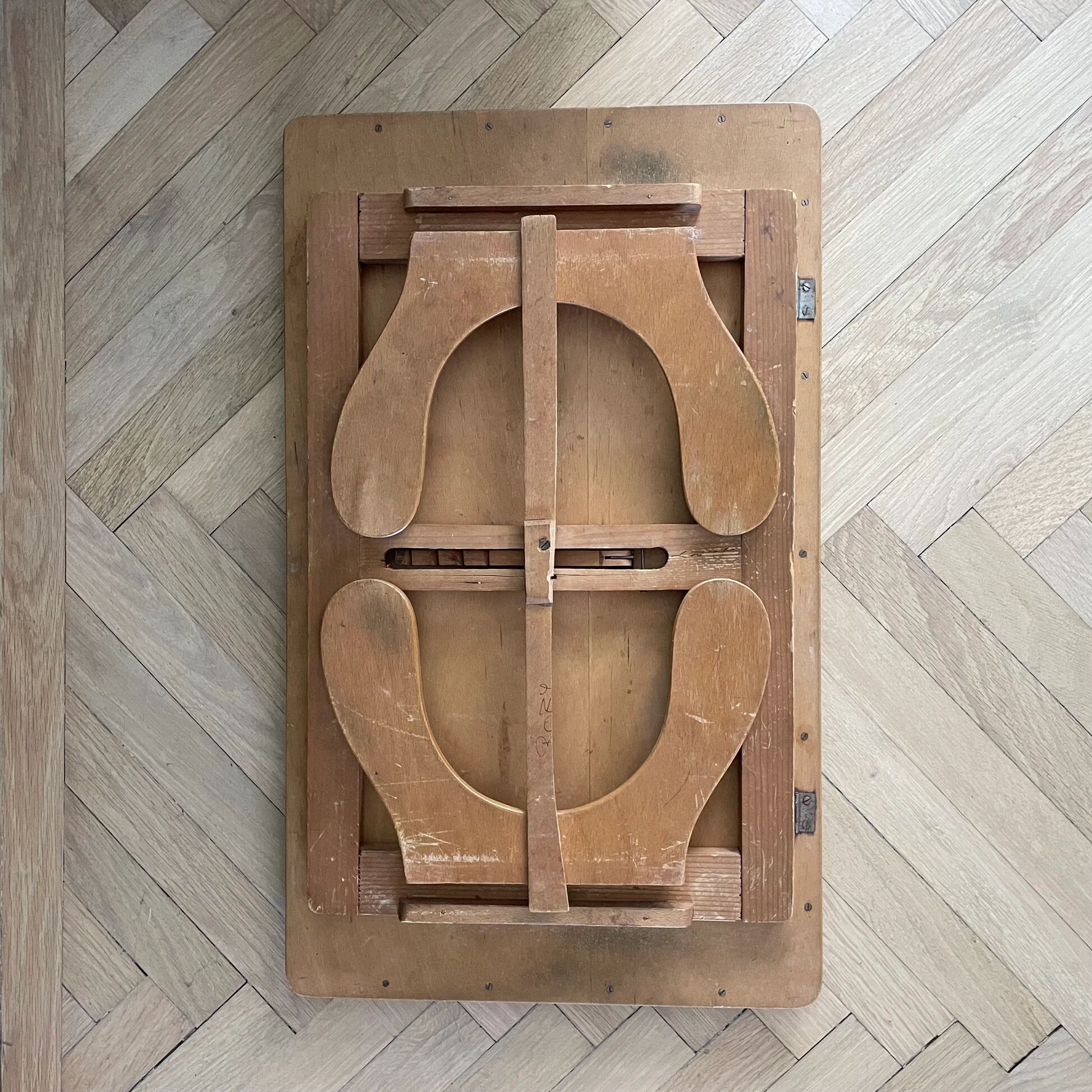 Plateau pupitre pliable en bois