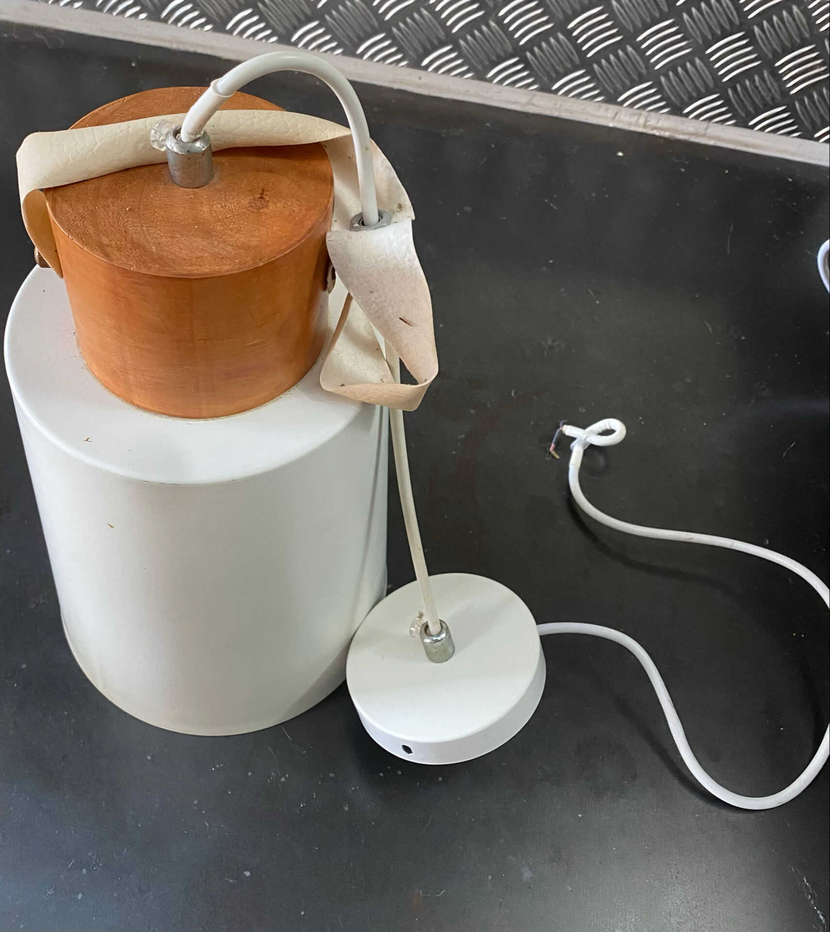 Suspension scandinave vintage