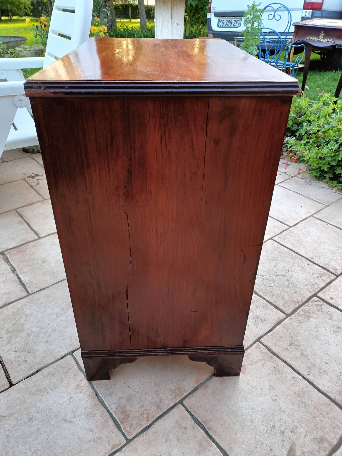 Antique Louis XVI style chest of drawers