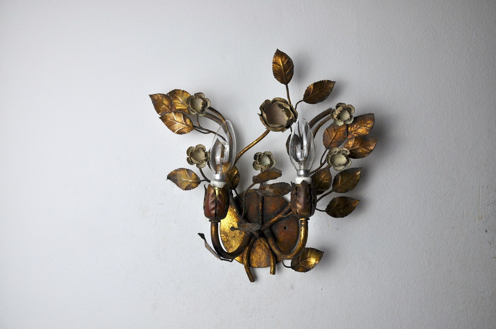 Floral wall lamp regency, midcentury, Italy