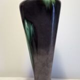 Pair of Airain ceramic vases from Thulin