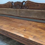 Very large colonial bans