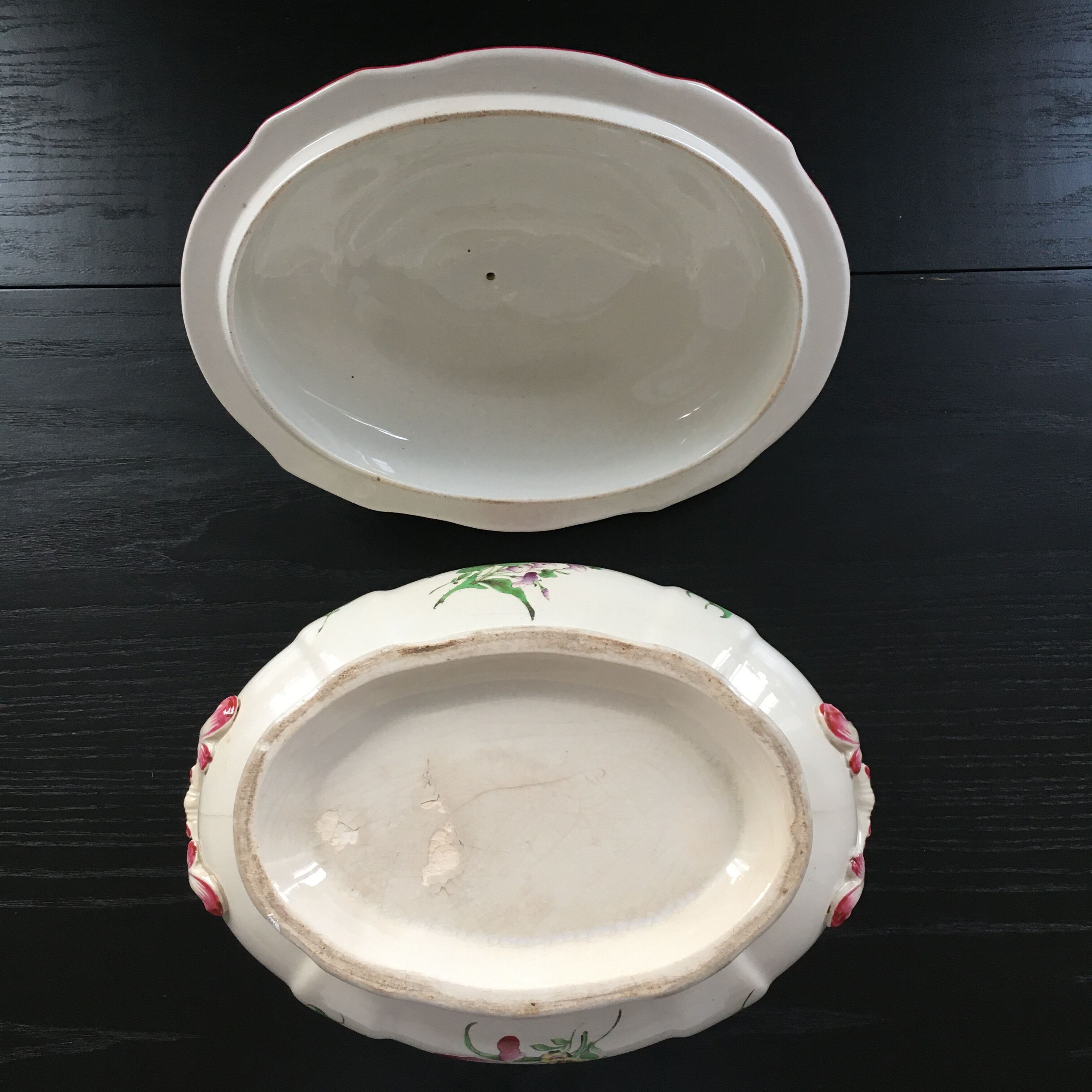 Vegetable dish with floral decoration
