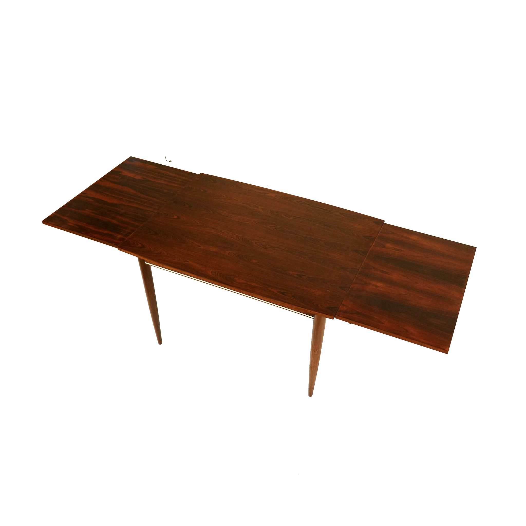 Table à manger extensible en palissandre fabriquée dans les années 1960