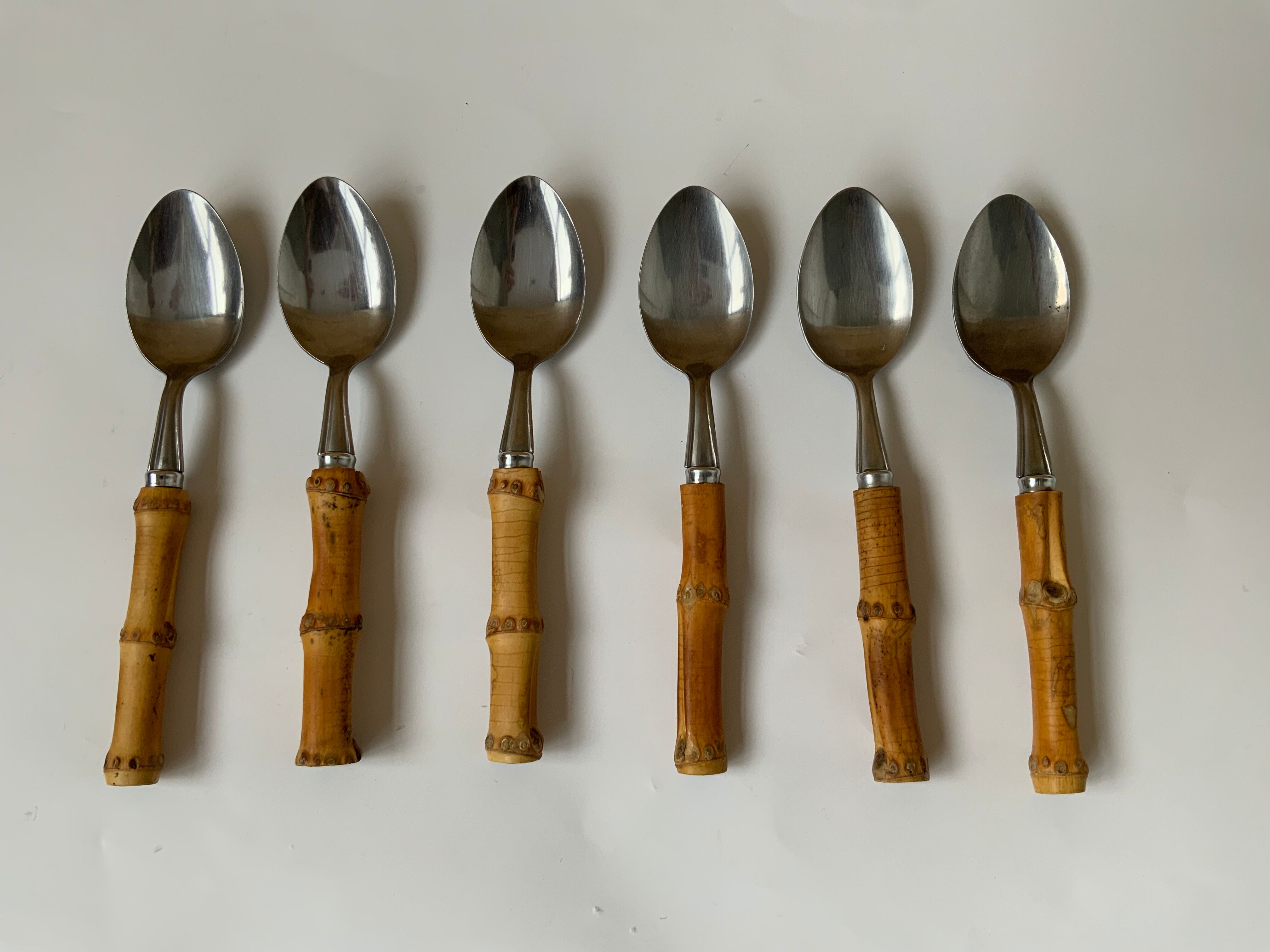 6 cuillères en bambou