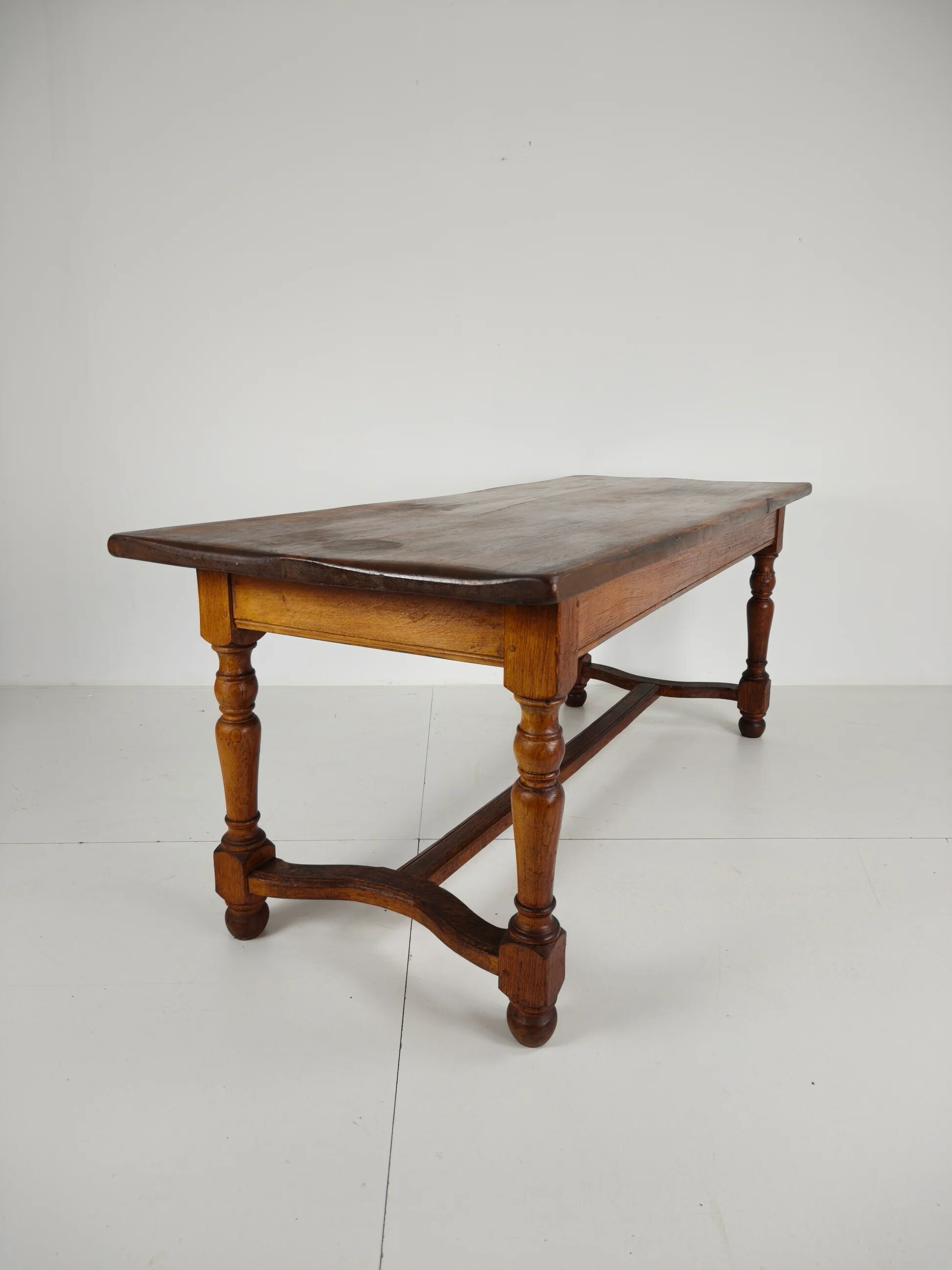 French antique oak farmhouse table – 20th century