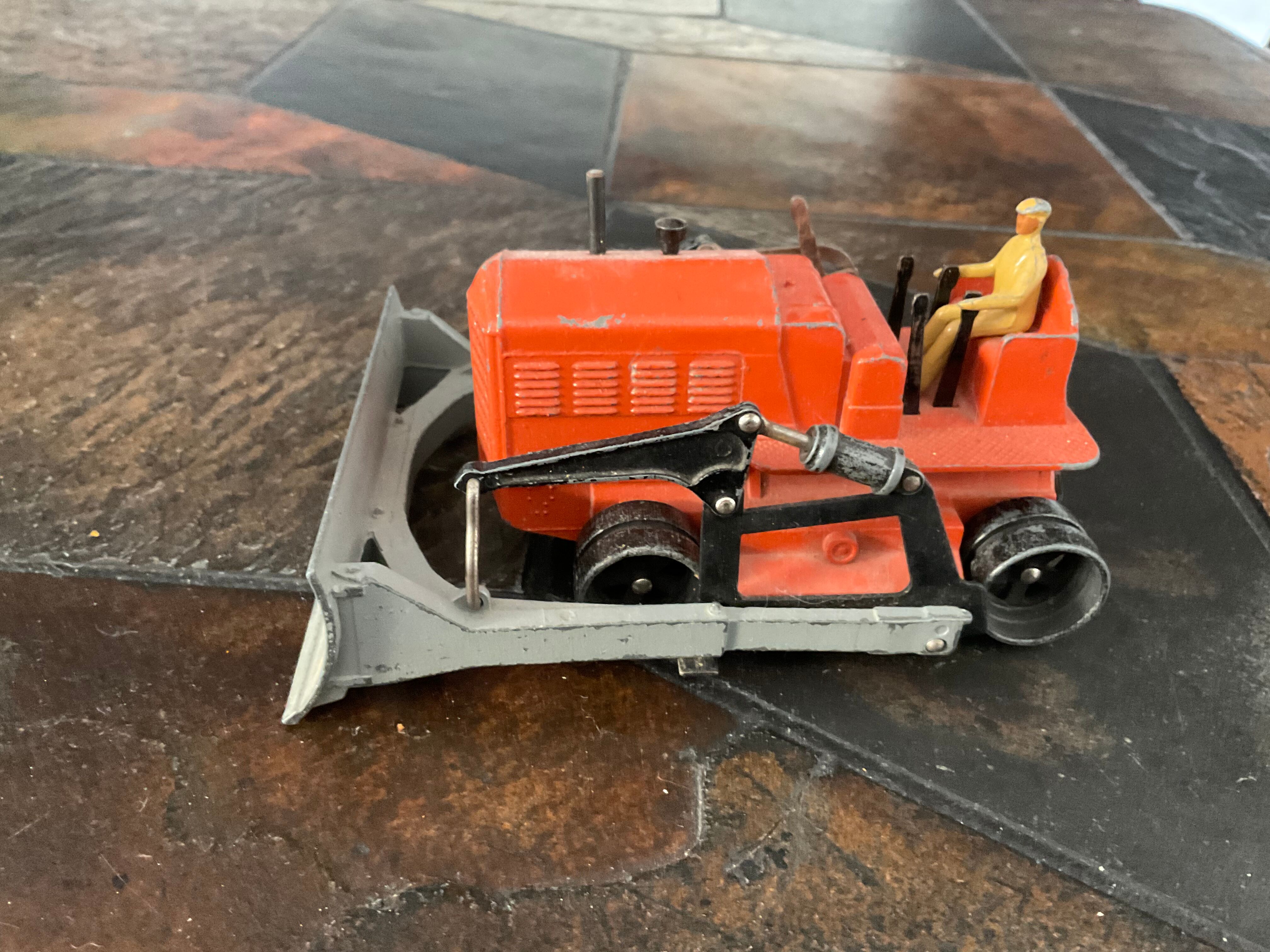 Bulldozer «  blawknox » 885 dinkysupertoys