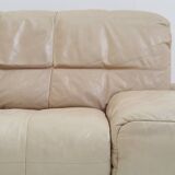 1980s two-seater sofa produced by the German manufacturer Rolf Benz