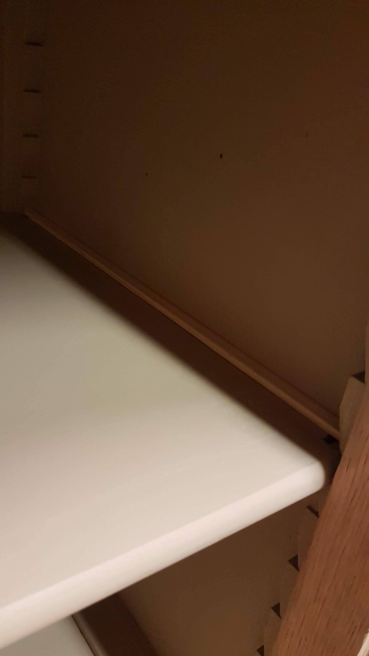 Old 2-door chest of drawers in air-coated oak, to be painted or varnished.