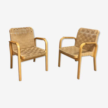Paire de fauteuils modèle 45 par Alvar Aalto, circa 1950