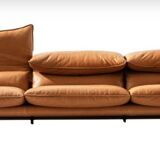 Maralunga high-end black leather sofa by Vico Magistretti for Cassina