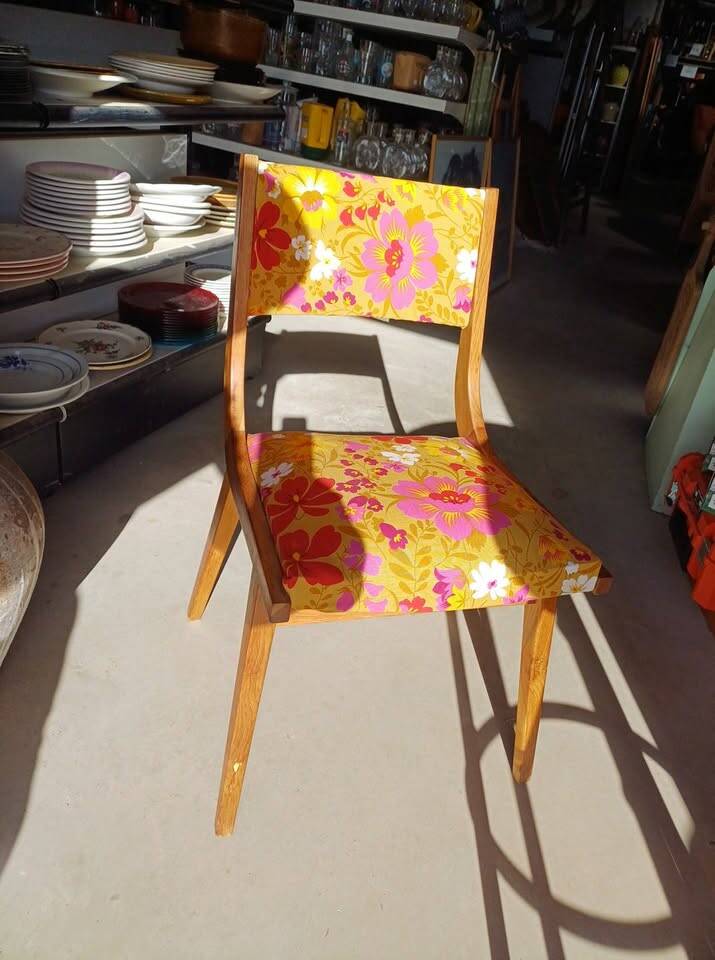 Vintage 60s chair refurbished