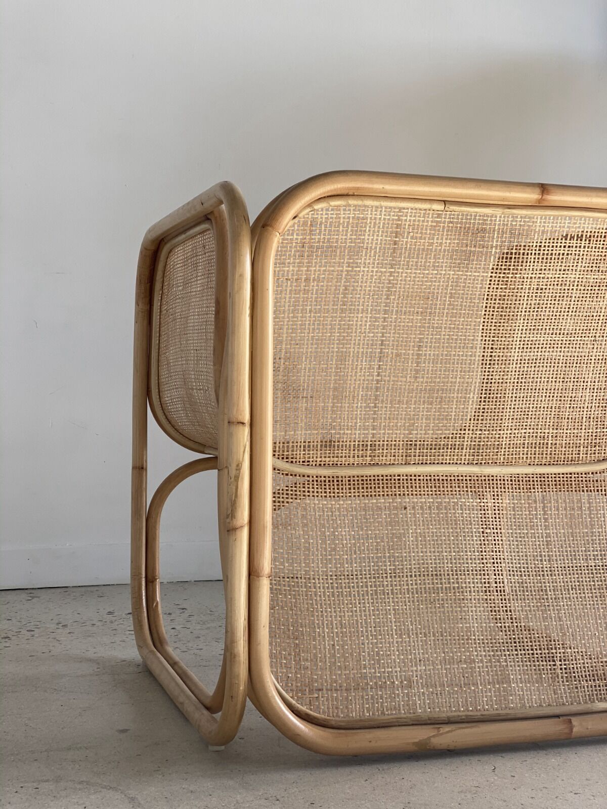 U-shaped armrest rattan armchair, grid canning