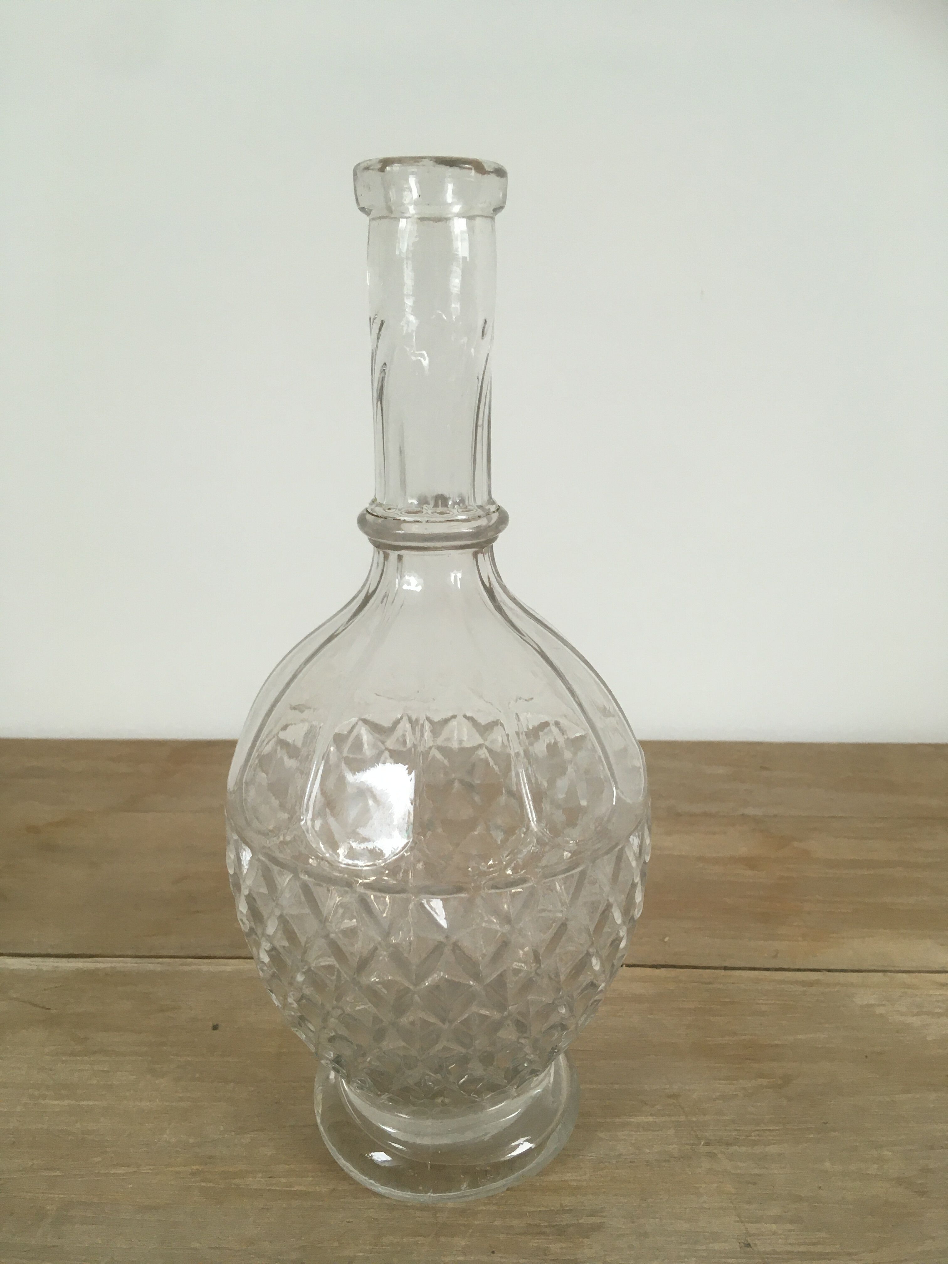 Cast glass decanter