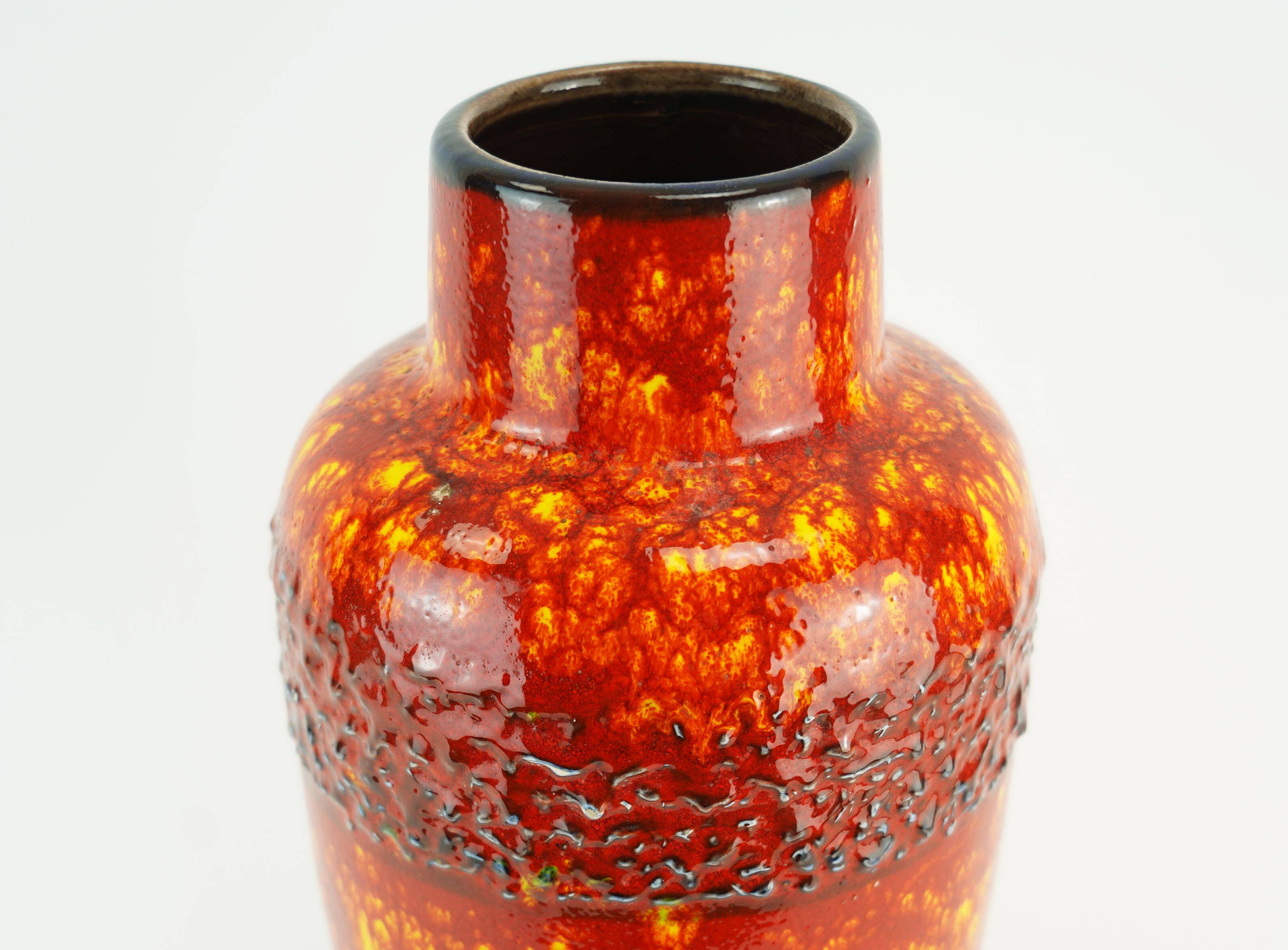VASE des années 1960-70 de la période pop Scheurich rouge orange jaune bleu modèle 517-30