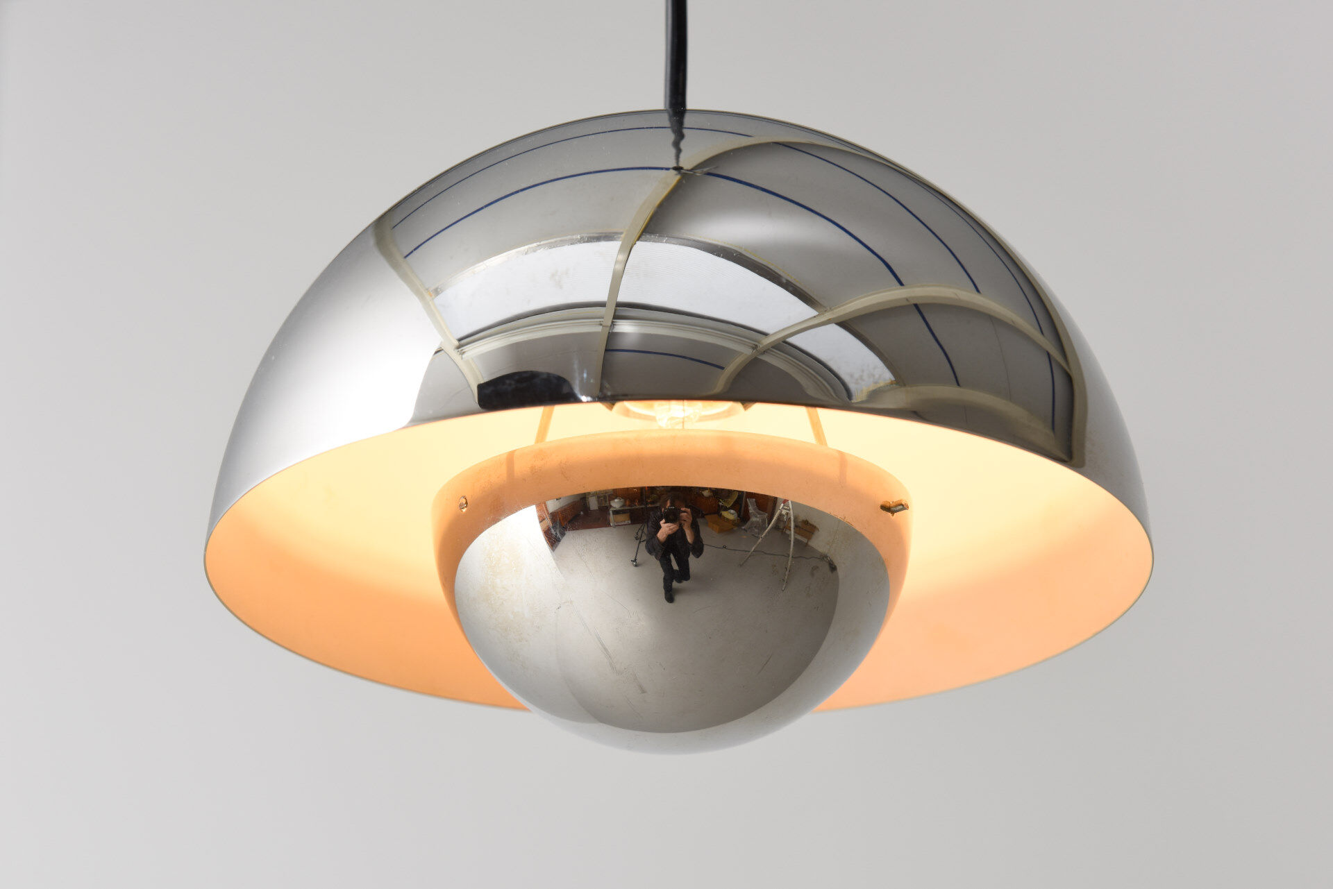 Verner Panton VP1 Flower Pot pendant lamp