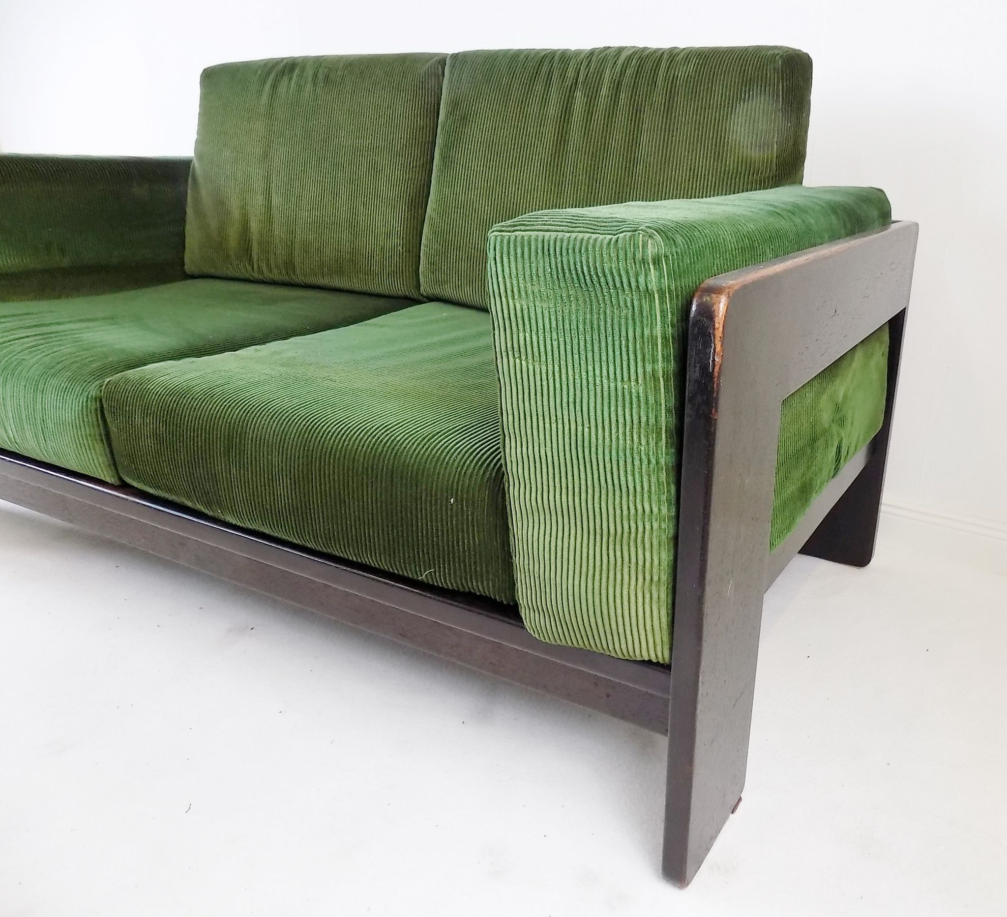 Bastiano 2 seater cord sofa by Afra & Tobia Scarpa, Gavina / Knoll