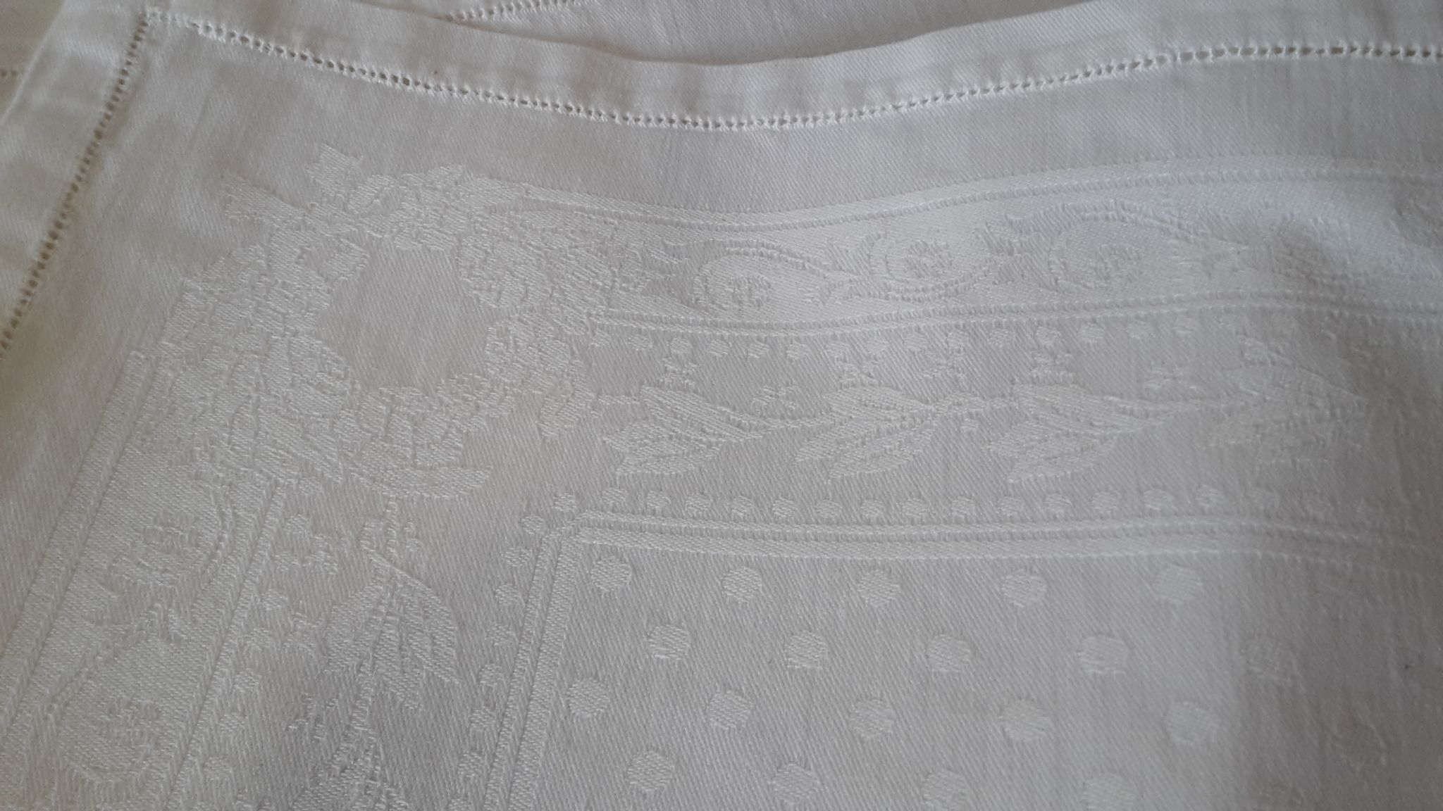 Nappe damasé et serviettes