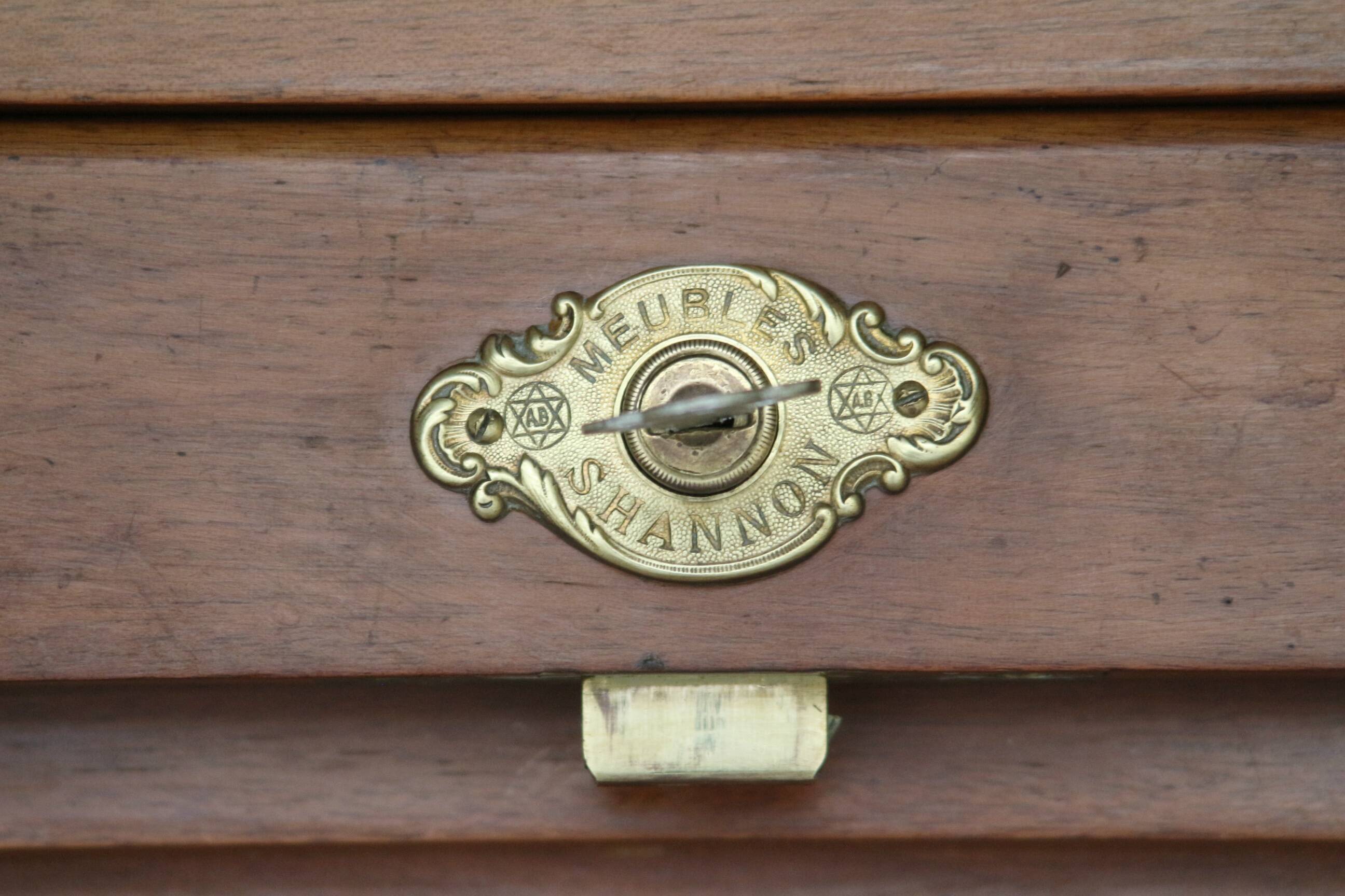 Shannon notary's filing cabinet, in solid mahogany (circa 1900)