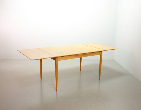 Grande table à manger extensible en hêtre massif, style Arno Lambrecht, années 1950