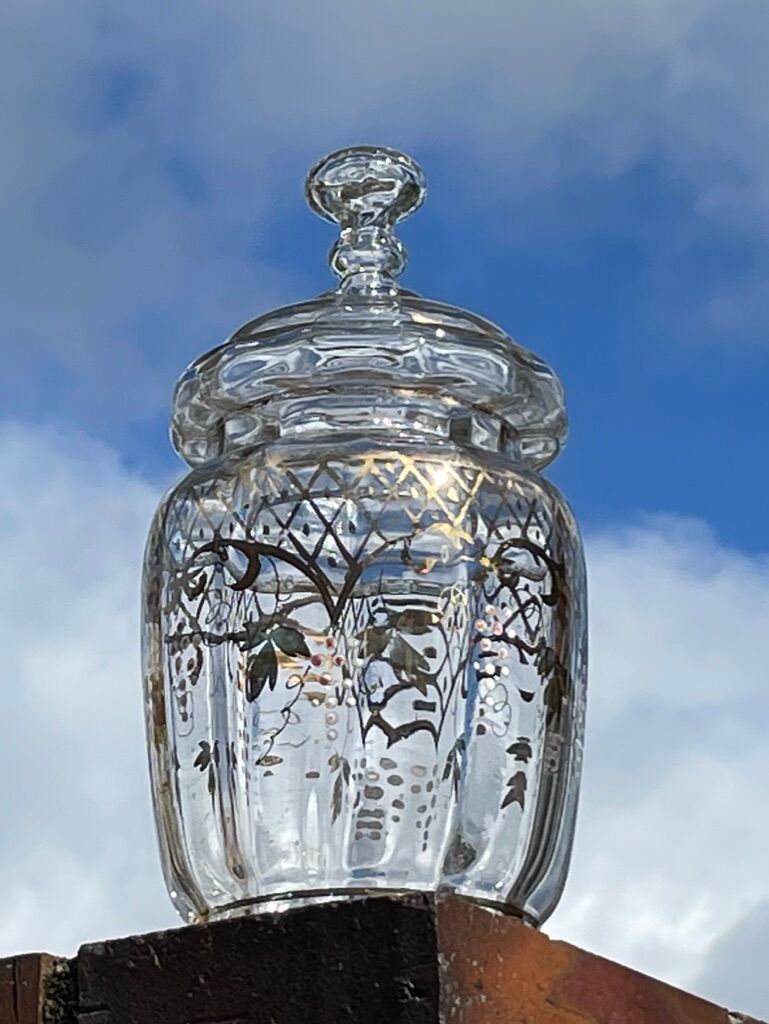 Covered pot called biscuitier