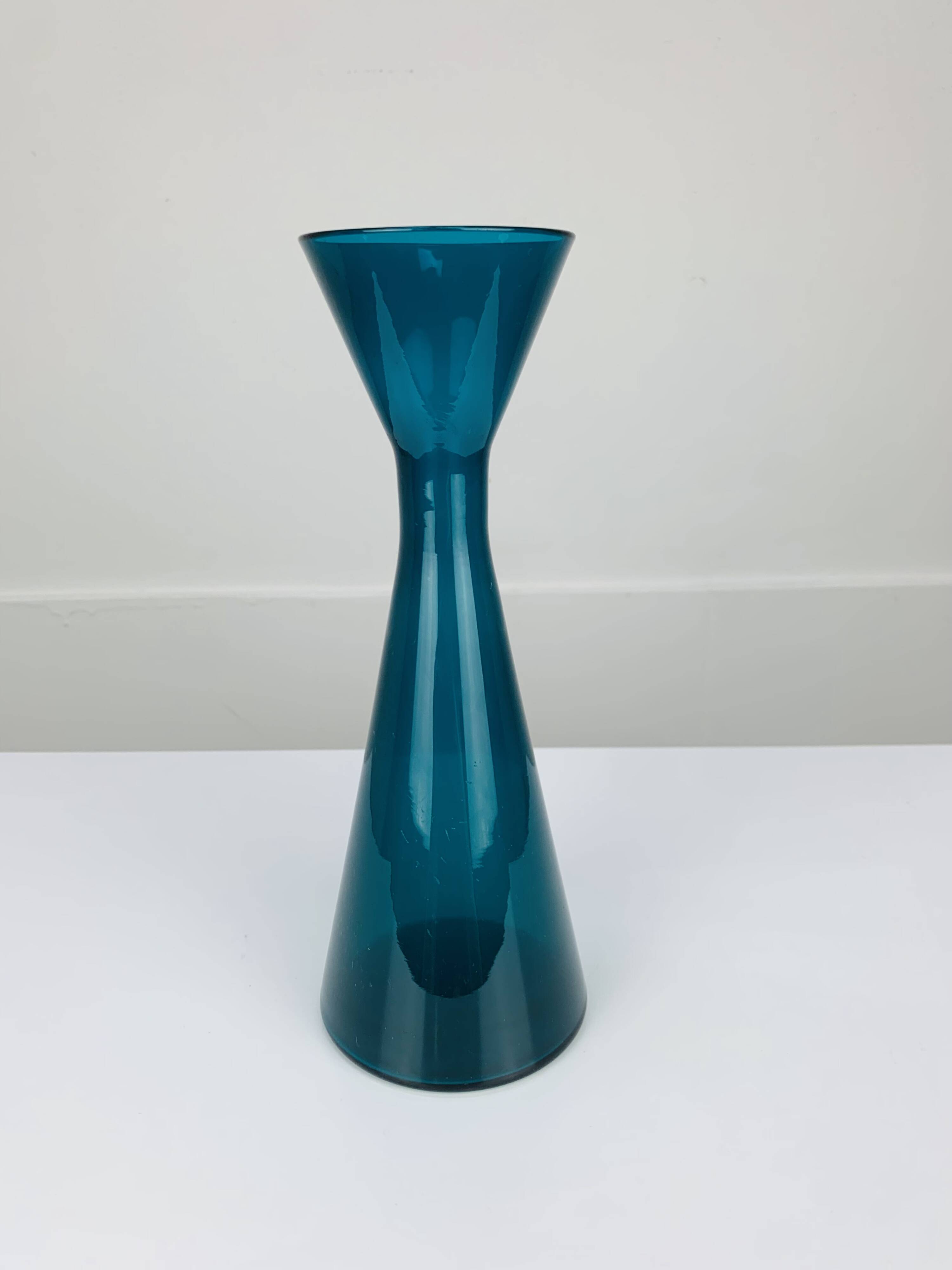 Vase scandinave verre bleu Kaj Franck Iittala