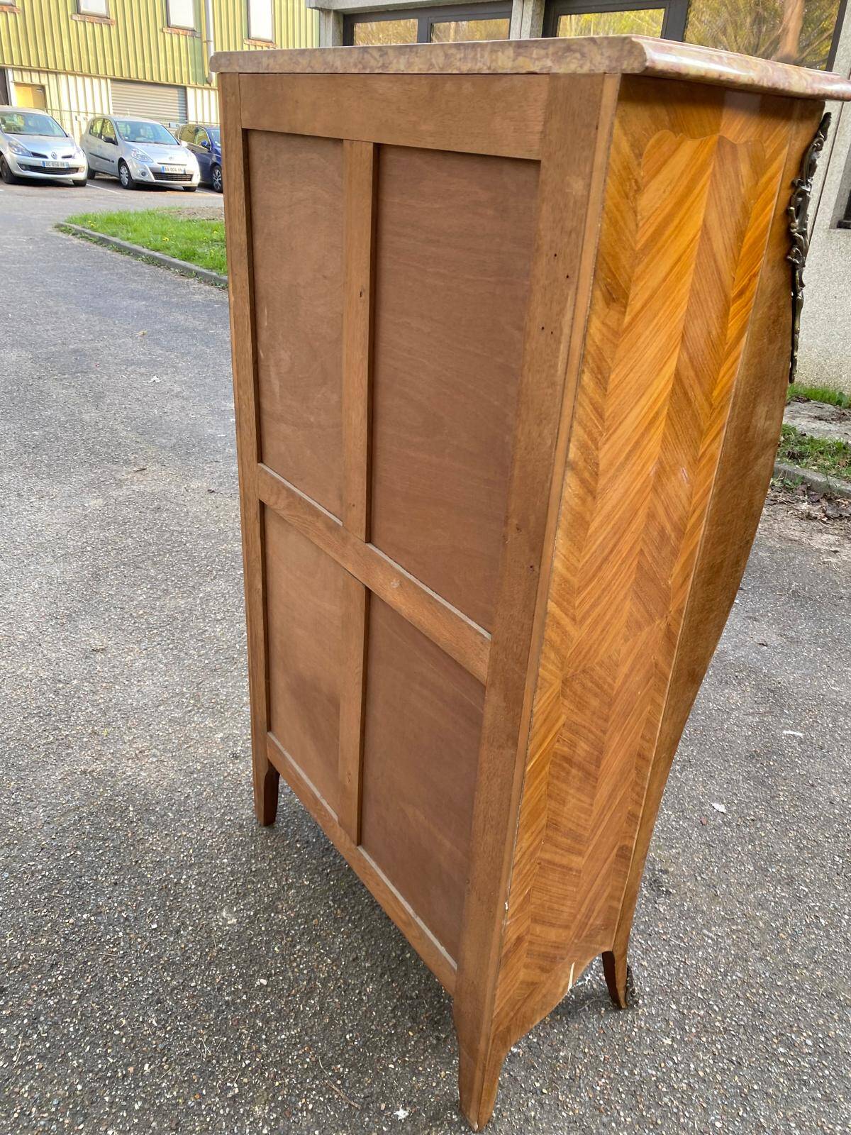 Curved secretary in Louis XV marquetry